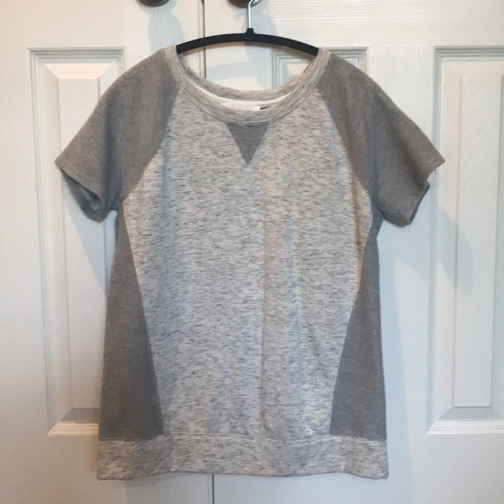 Vince Camuto short sleeved sweatshirt